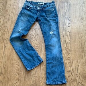 Levi’s 524,Too Superlow size 5 M Blue Distressed Women Jeans